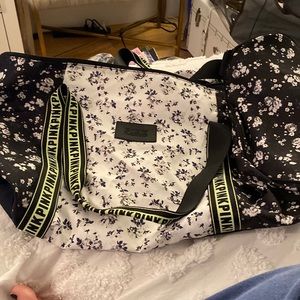 PINK Victorias Secret Duffle bag